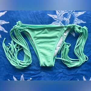 Rip Curl Juniors XS Aloha Brazilian Tie Side